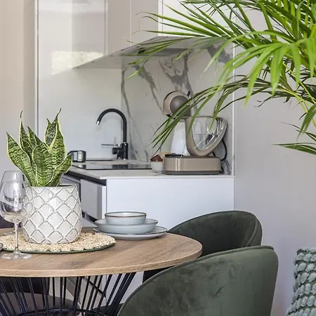 Apartment - Vieno Miegamojo By Pailsek Pajury *