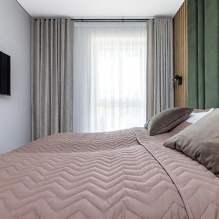 - Vieno Miegamojo By Pailsek Pajury Apartment *